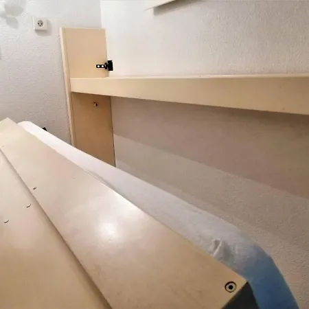 Climatise Avec Terrasse, Piscine Privee Et Acces Mer, - Fr-1-252a-38 Apartment Villeneuve-Loubet